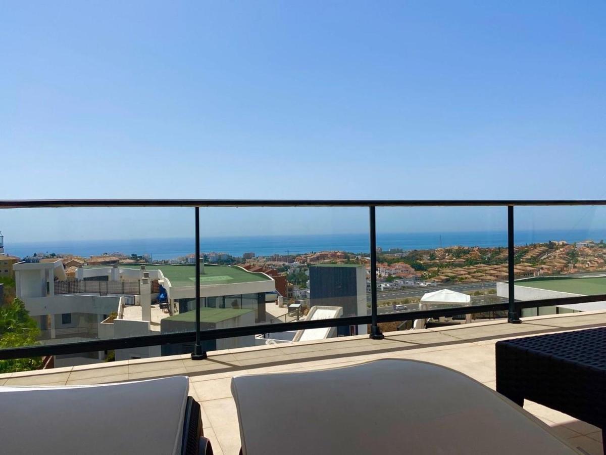 Ct 167 - Hollywood Hills En Riviera Del Sol Apartment Sitio de Calahonda Екстериор снимка