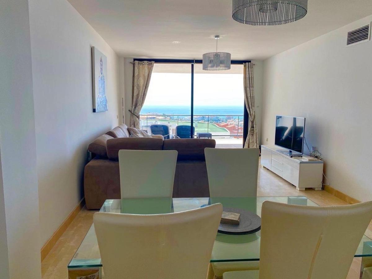 Ct 167 - Hollywood Hills En Riviera Del Sol Apartment Sitio de Calahonda Екстериор снимка