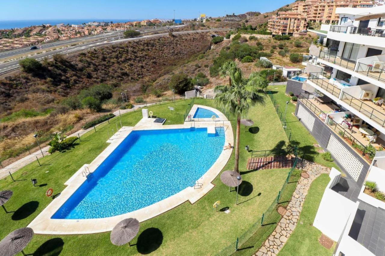 Ct 167 - Hollywood Hills En Riviera Del Sol Apartment Sitio de Calahonda Екстериор снимка