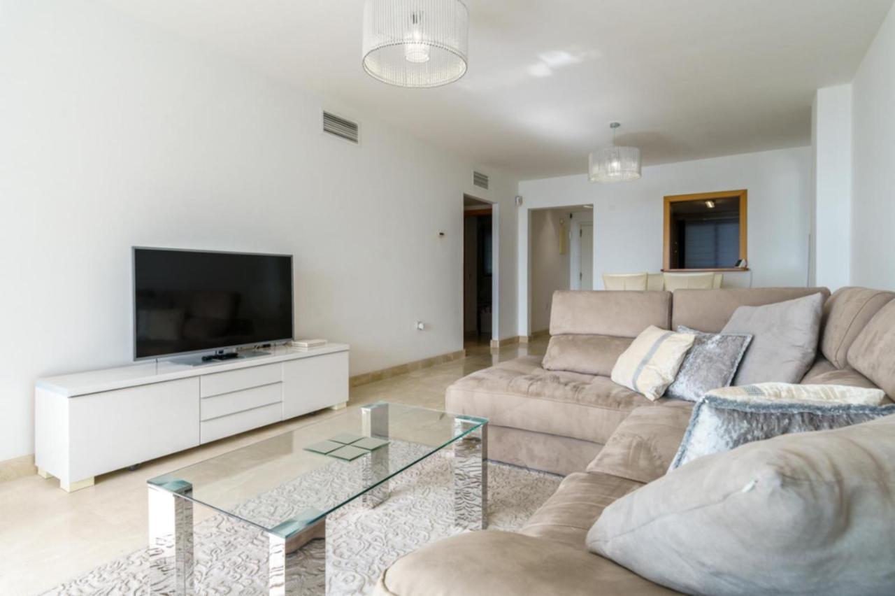 Ct 167 - Hollywood Hills En Riviera Del Sol Apartment Sitio de Calahonda Екстериор снимка